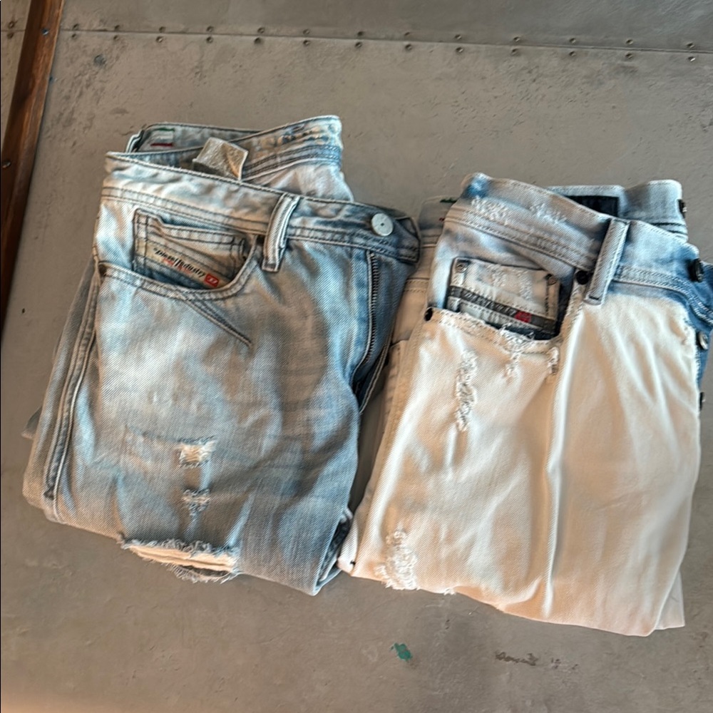 Stylish Distressed Jeans Set